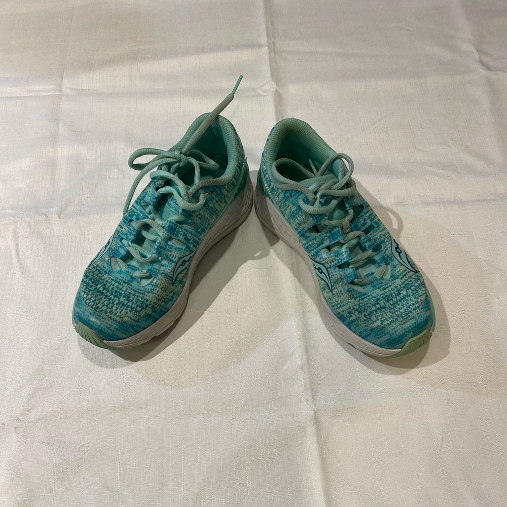 Saucony Freedom ISO aqua sneakers